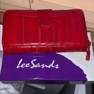 BRAND NEW Lee Sands real eel skin clutch wallet